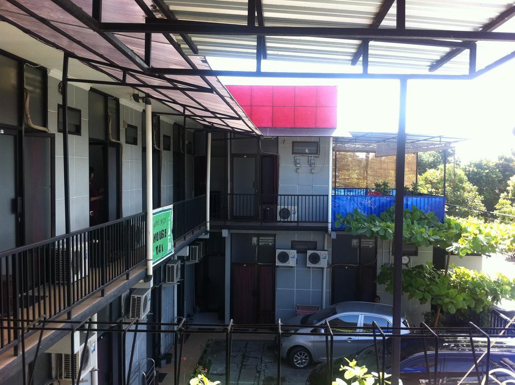 House 140 Hotel Baturetno Exterior foto